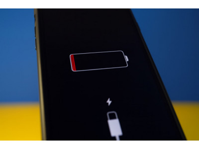 Чому iPhone перестав заряджатись. Що робити?