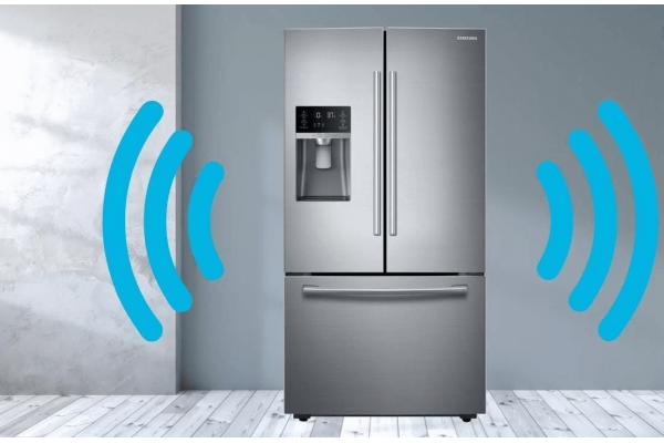 Чому холодильник шумить: прості способи вирішення проблеми