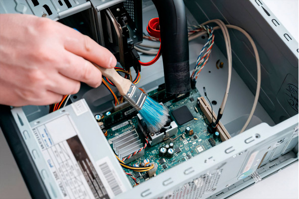 Секрети ефективного очищення комп'ютерної техніки